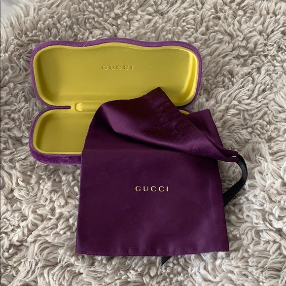 Gucci Accessories - Gucci - Purple Velvet Eyeglass Case